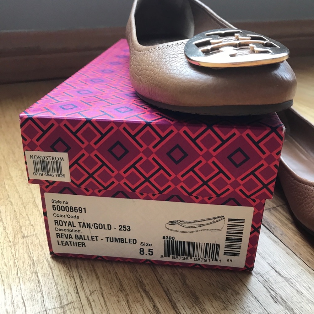 TORY BURCH TAN LEATHER BALLET FLATS - Picture 4 of 5